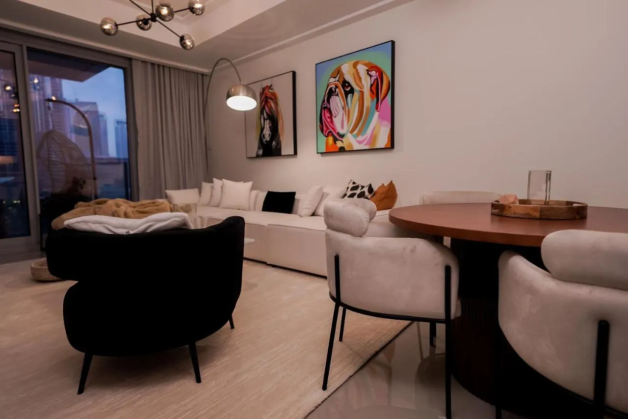 Majestay - Luxury Living Dubai 0*,