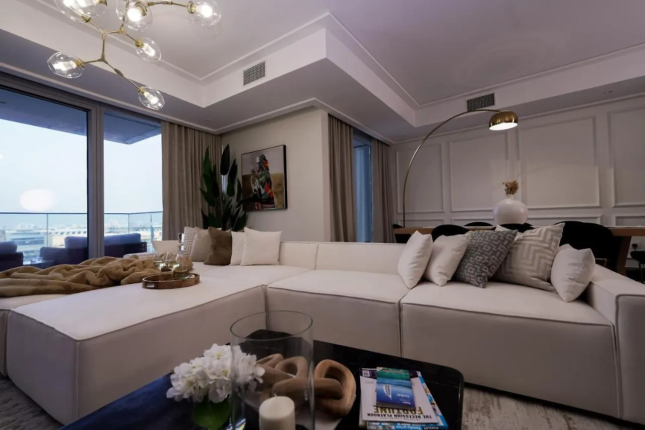 Majestay - Luxury Living 두바이 아파트