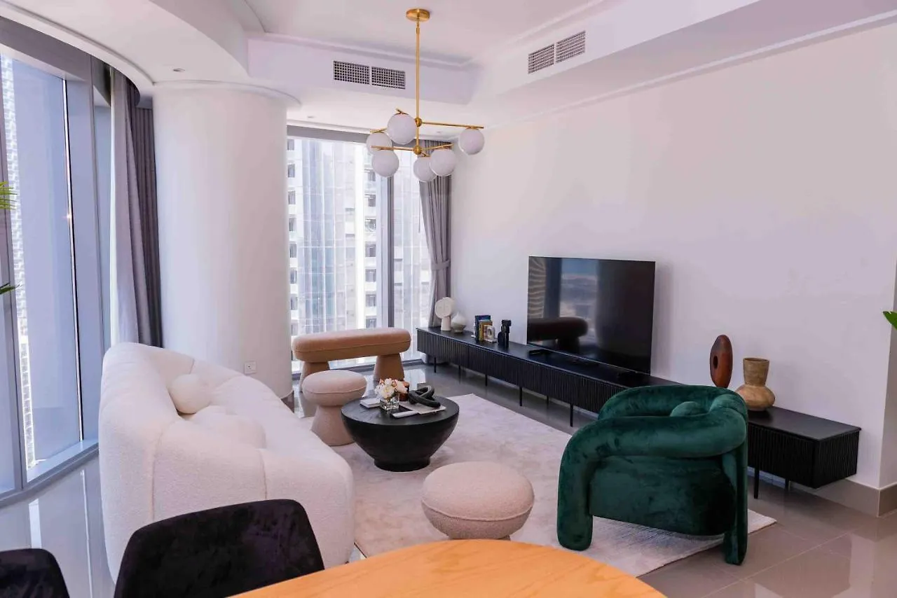 Majestay - Luxury Living 두바이 아파트